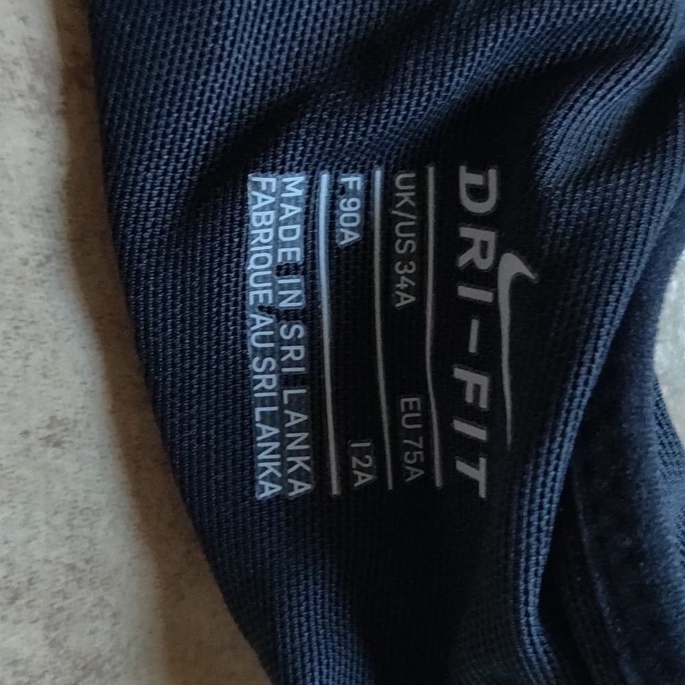 Sports Bra - Picture 3 of 3